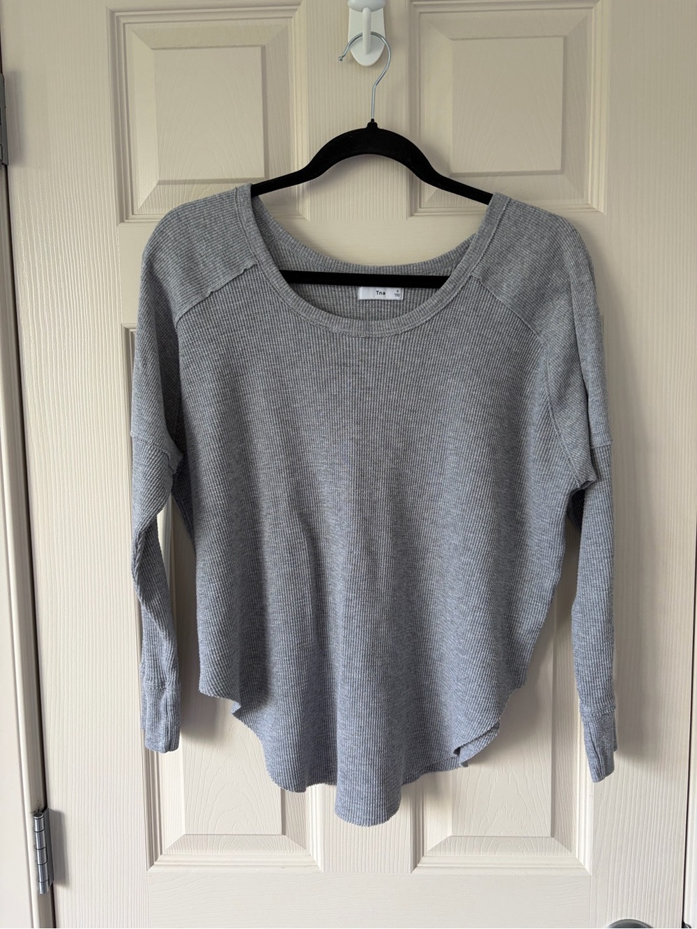 💗 TNA - Small Grey Waffle Knit Long Sleeve Top